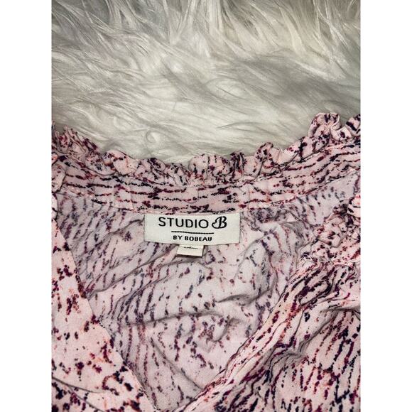 Studio B by Bobeau womens sz. L multicolor rayon blouse. Pretty, comfortable - Picture 3 of 9